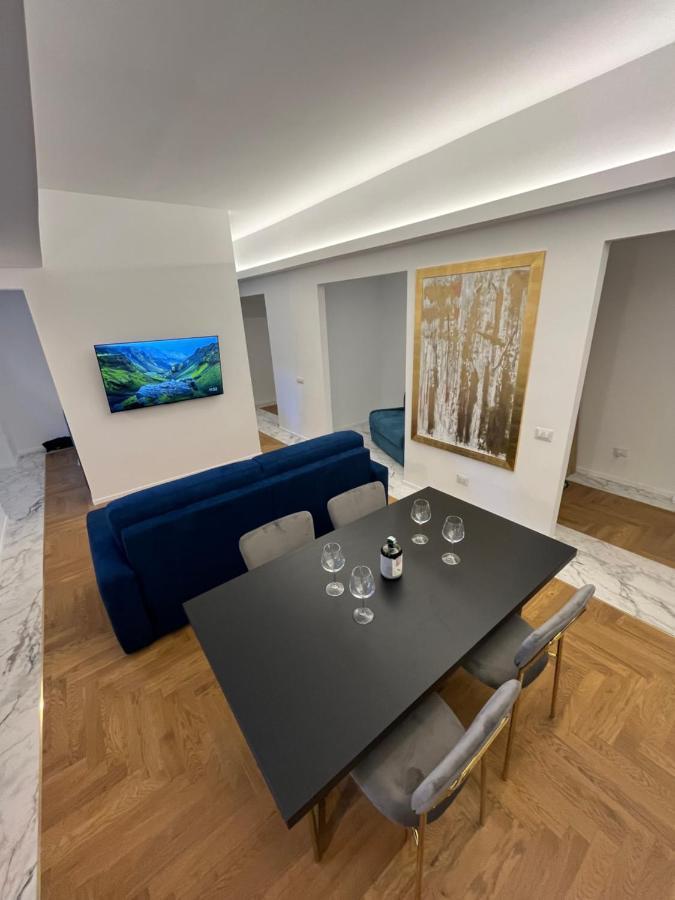 Apartment Savoia House, Modern Near Borghese Rom