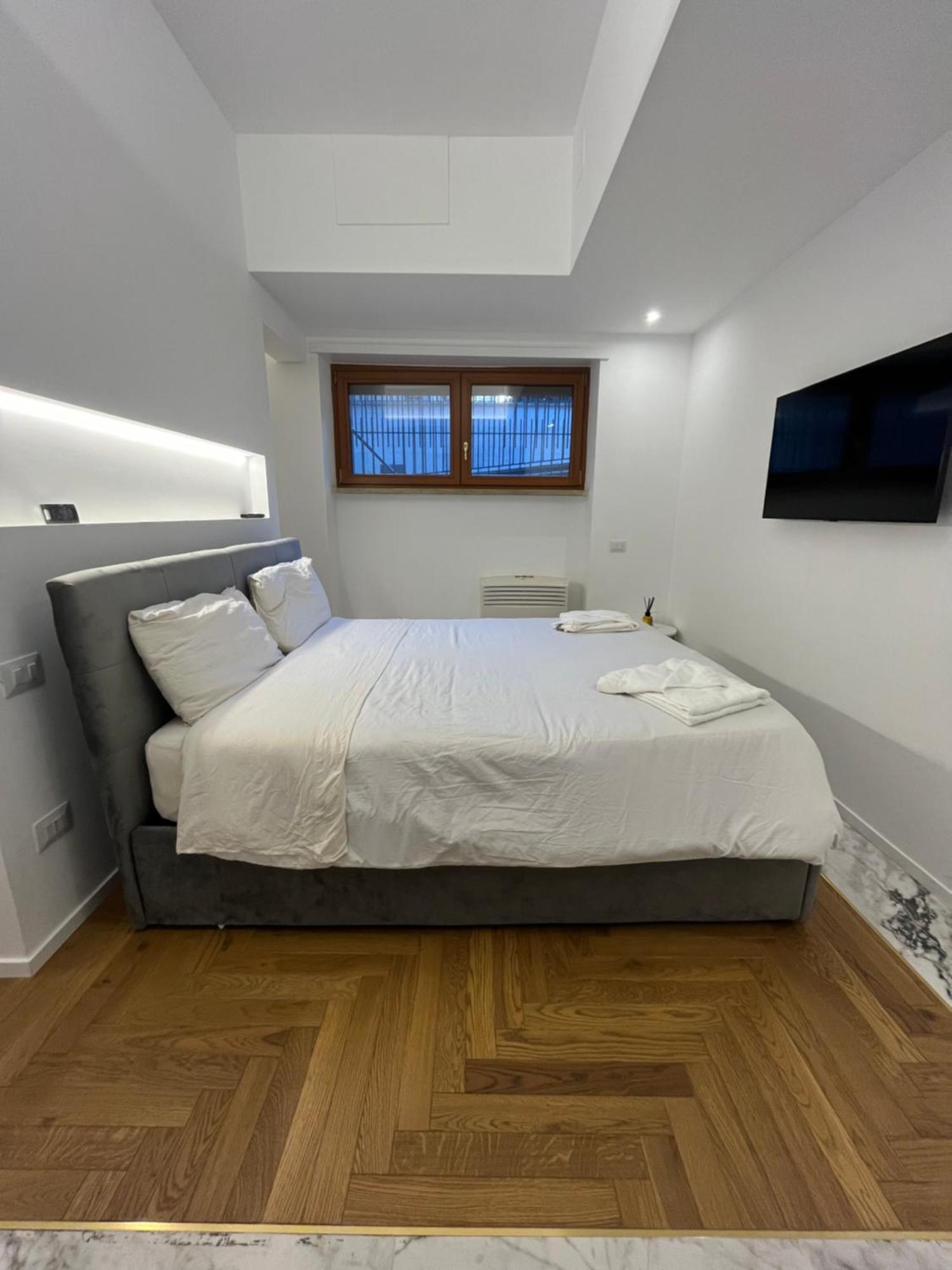Apartamento Savoia House, Modern Near Borghese